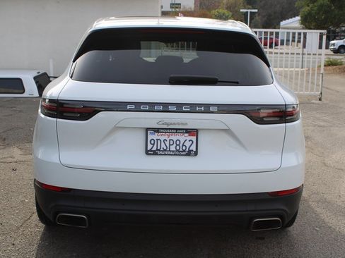 Used 2021 Porsche Cayenne image 5