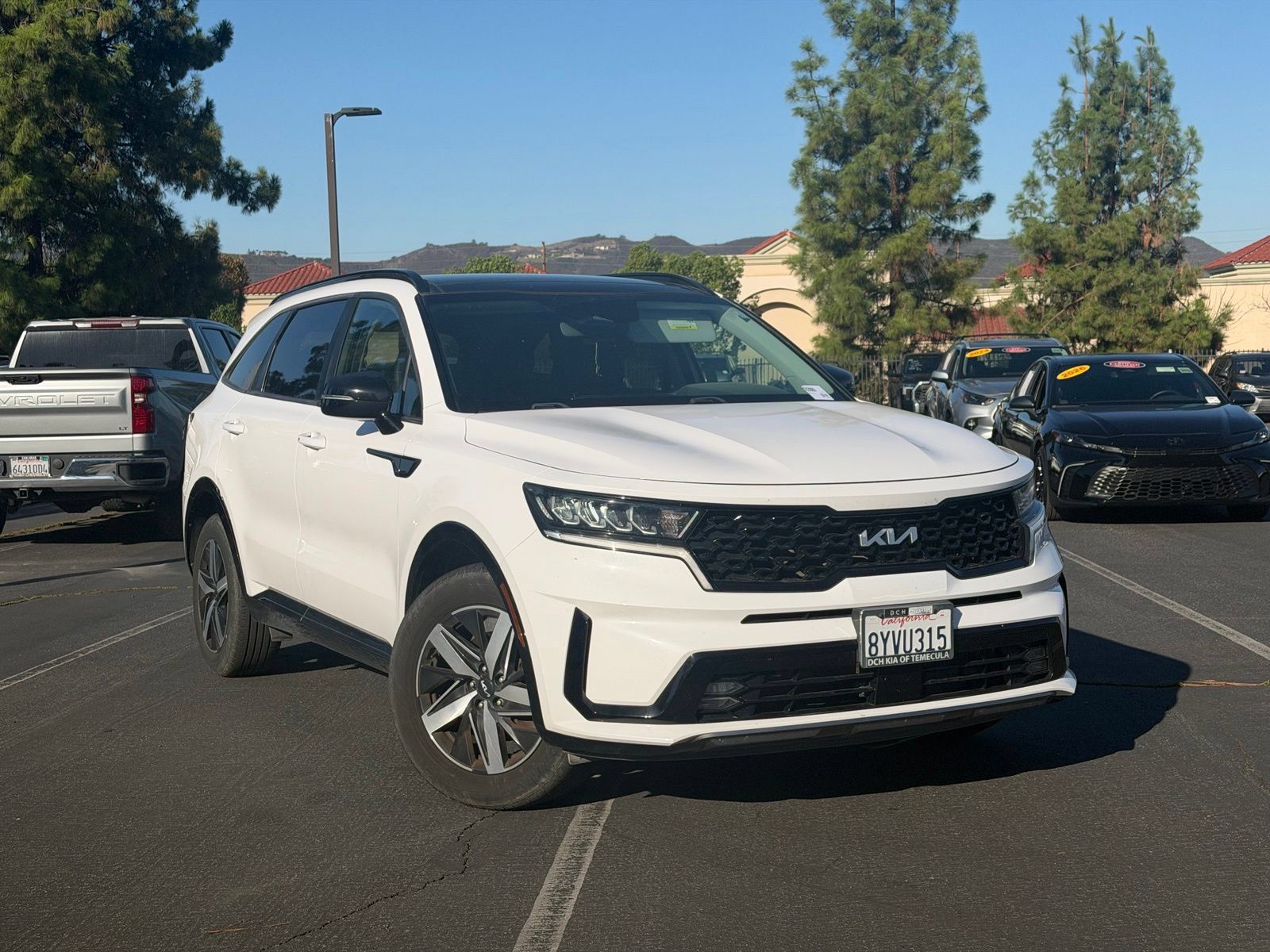 Used 2022 Kia Sorento EX w/ Panoramic Sunroof Package FWD image 1