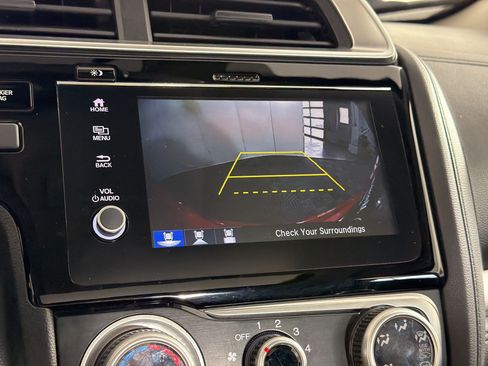 Used 2018 Honda Fit EX image 25