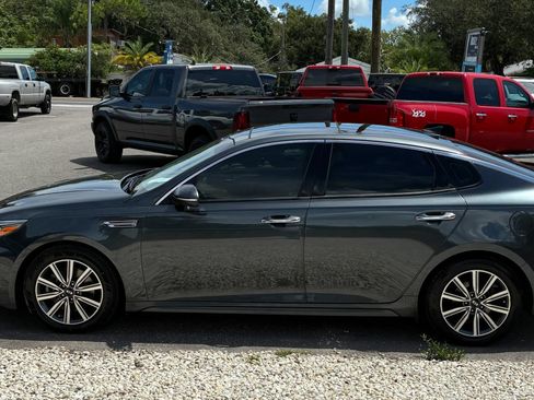 Used 2019 Kia Optima EX w/ EX Premium Package FWD image 9