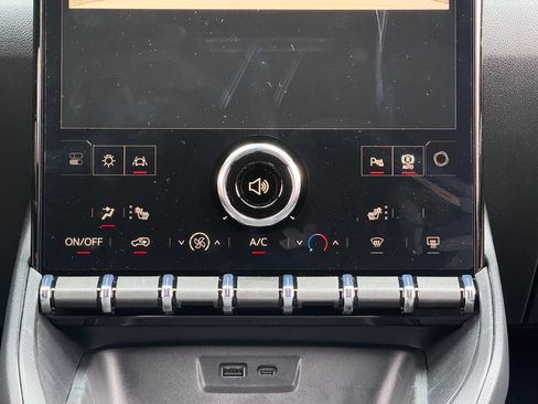 New 2027 GMC Terrain Elevation w/ Black Edition FWD image 31