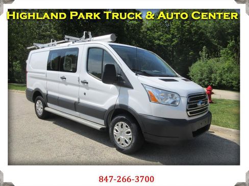 Used 2015 Ford Transit 250 130 Low Roof w/ Exterior Upgrade Package RWD image 1