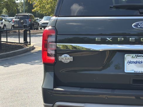 Used 2023 Ford Expedition King Ranch AWD/4WD image 22