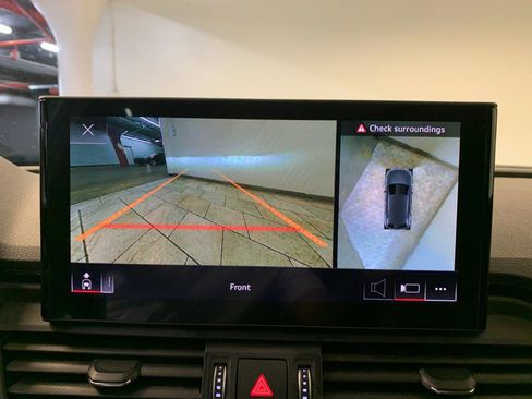 Used 2022 Audi SQ5 Premium Plus w/ Premium Plus Package image 24