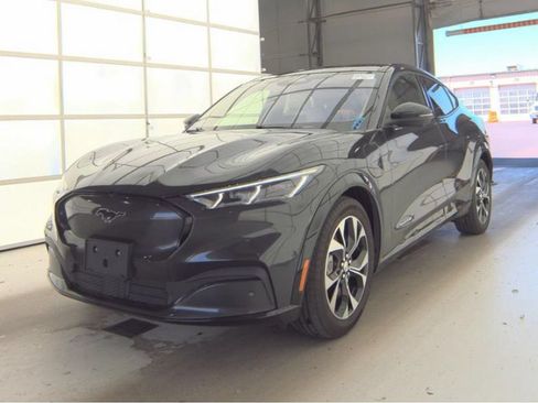 Used 2021 Ford Mustang Mach-E Premium RWD image 2