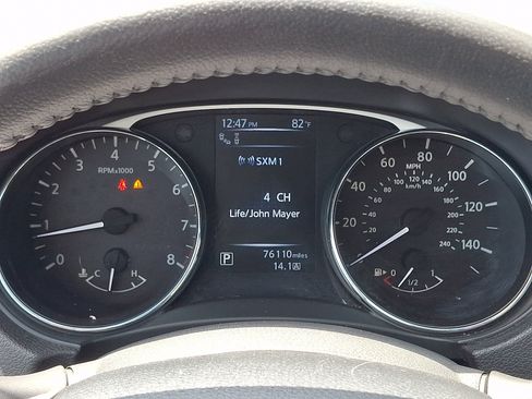 Used 2016 Nissan Rogue SL AWD/4WD image 22