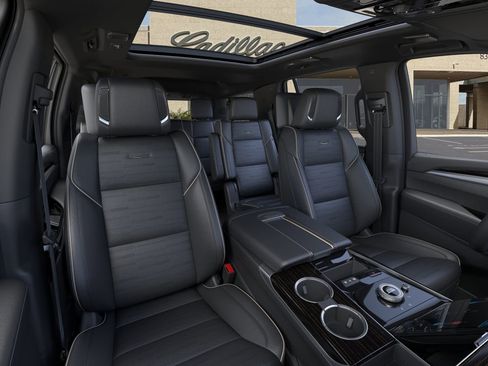 New 2026 Cadillac Escalade Luxury image 16