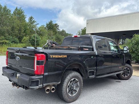 Used 2023 Ford F350 XLT w/ Tremor Off-Road Package AWD/4WD image 4