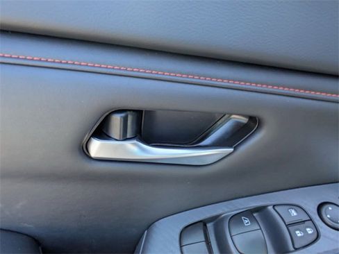 New 2025 Nissan Sentra SR w/ Trunk Package image 12