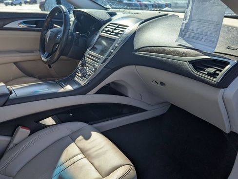 Used 2017 Lincoln MKZ Reserve w/ Technology Package image 25