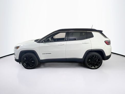Used 2023 Jeep Compass Limited AWD/4WD image 8