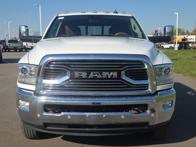 Used 2017 RAM 3500 Laramie Longhorn AWD/4WD image 3