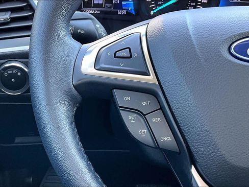 Used 2023 Ford Edge SEL w/ Sport Appearance Package image 24