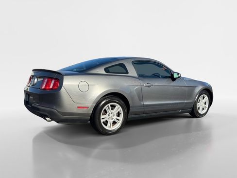 Used 2012 Ford Mustang V6 image 6
