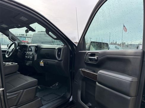 Used 2022 GMC Sierra 1500 Elevation image 11
