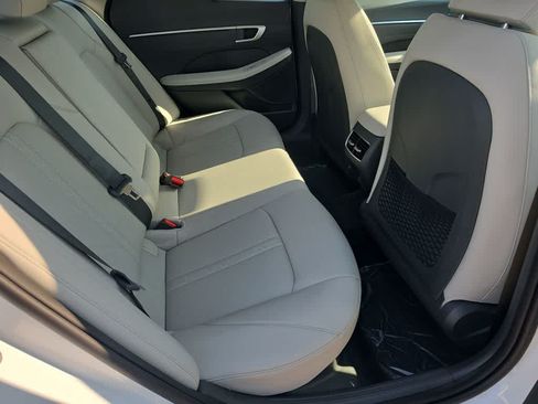 New 2026 Hyundai Sonata Limited FWD image 22