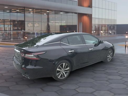Used 2020 Nissan Maxima 3.5 SV w/ Floor Mat Group FWD image 13