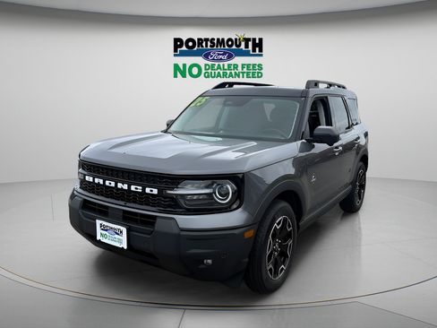 Used 2025 Ford Bronco Sport Outer Banks w/ Outer Banks Tech Package+ AWD/4WD image 17