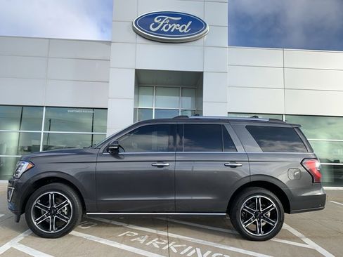 Certified 2021 Ford Expedition Limited image 5