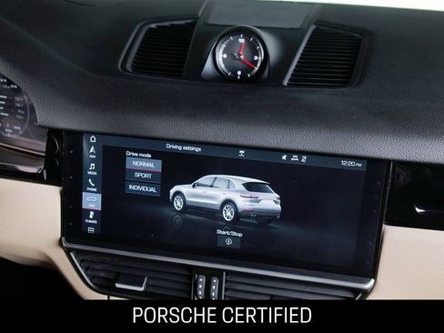 Used 2019 Porsche Cayenne image 18