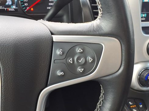 Used 2020 GMC Yukon SLT w/ Open Road Package RWD image 24