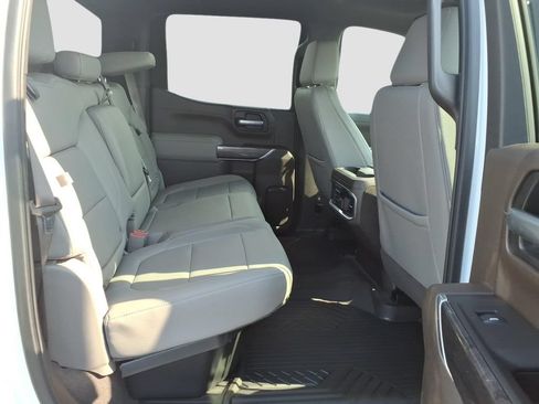 Used 2021 Chevrolet Silverado 1500 LTZ w/ Technology Package AWD/4WD image 12