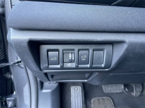 Used 2024 Subaru Outback Premium image 18