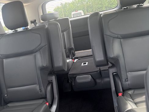 New 2026 Ford Expedition Active RWD image 21