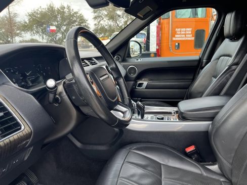 Used 2019 Land Rover Range Rover Sport HSE image 24