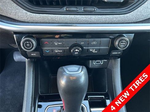 Certified 2022 Jeep Compass Latitude image 21