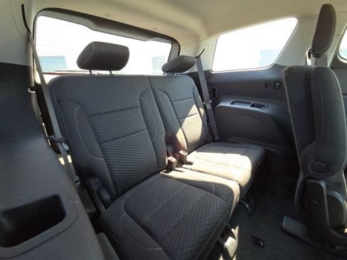 Used 2019 GMC Acadia SLE FWD image 8
