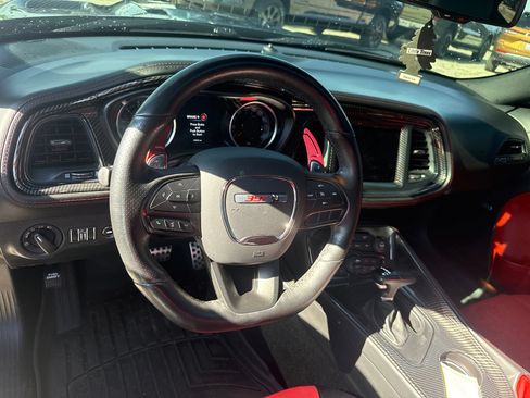Used 2022 Dodge Challenger R/T Scat Pack RWD image 10