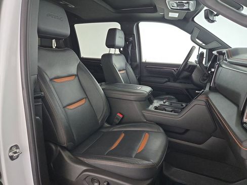 Used 2024 GMC Sierra 2500 AT4 w/ AT4 Premium Plus Package AWD/4WD image 34
