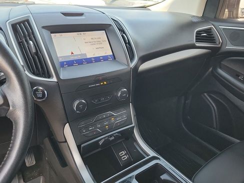Used 2019 Ford Edge SEL w/ Equipment Group 201A AWD/4WD image 20