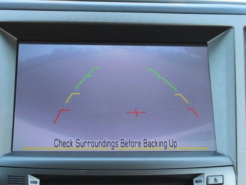 Used 2012 Subaru Outback 2.5i Limited AWD/4WD image 21
