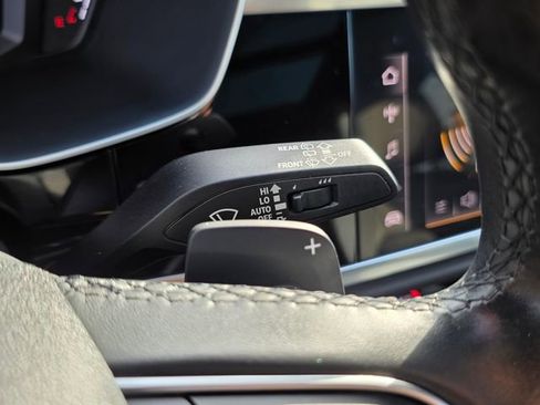 Used 2024 Audi Q3 2.0T Premium image 38