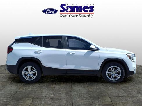 Used 2023 GMC Terrain SLE w/ LPO, Floor Liner Package image 5