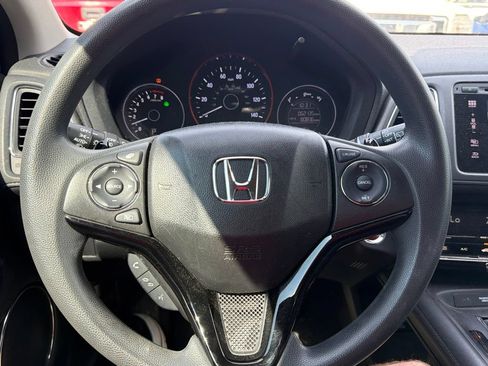 Used 2018 Honda HR-V EX image 20