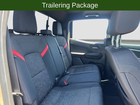 Used 2023 Chevrolet Colorado Z71 w/ Z71 Convenience Package 2 AWD/4WD image 18