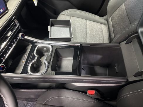 New 2026 Chevrolet Traverse LT image 26