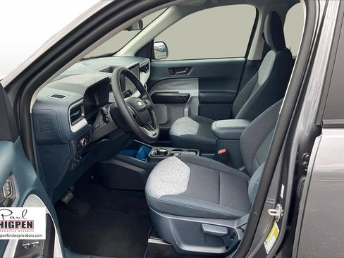 New 2026 Ford Maverick XLT image 25