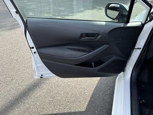 Used 2024 Toyota Corolla LE image 13