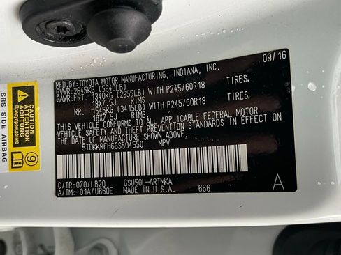 Used 2016 Toyota Highlander XLE FWD image 10