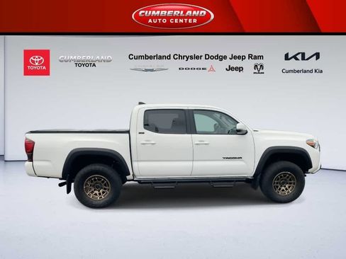 Used 2023 Toyota Tacoma 4x4 Double Cab w/ Trail Edition image 9