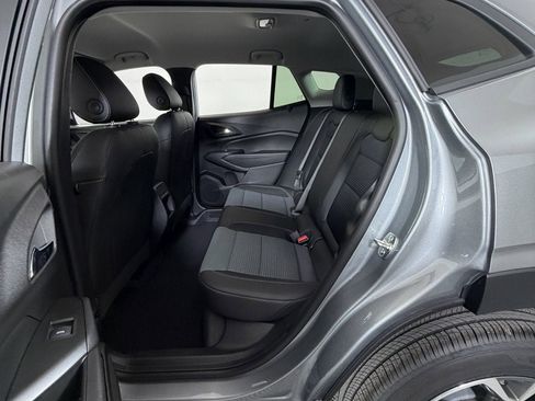 New 2026 Chevrolet Trax LT w/ Driver Confidence Package image 8