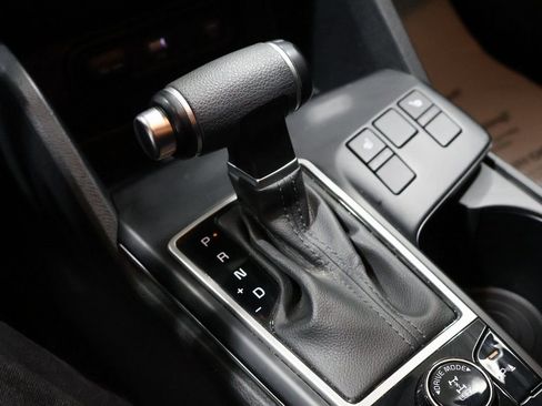 Used 2024 Kia Sportage LX image 29