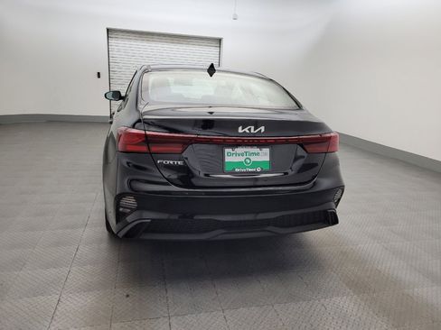 Used 2023 Kia Forte LXS FWD image 6