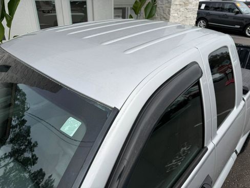 Used 2005 Dodge Dakota ST image 9