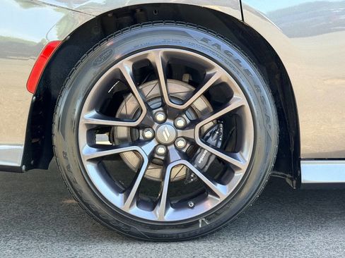 Used 2020 Dodge Charger Scat Pack RWD image 12