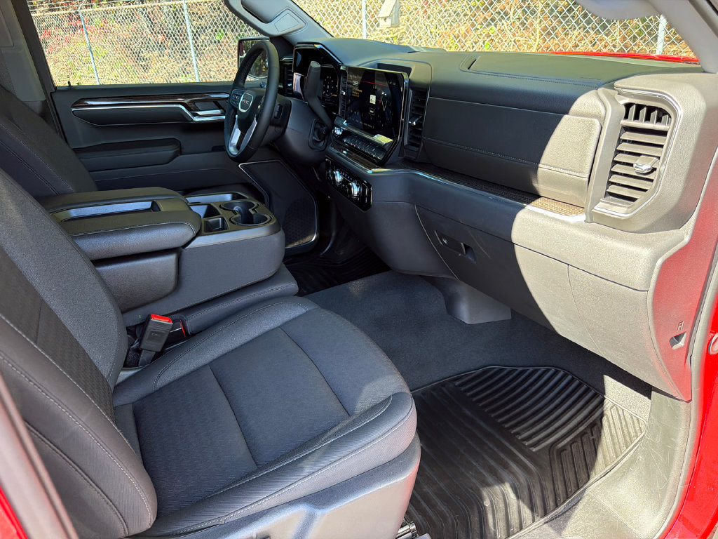 Used 2024 GMC Sierra 1500 Elevation AWD/4WD image 13
